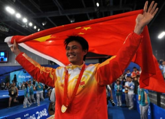 奥运冠军仲满携手“能量中国”倡导雷锋精神
